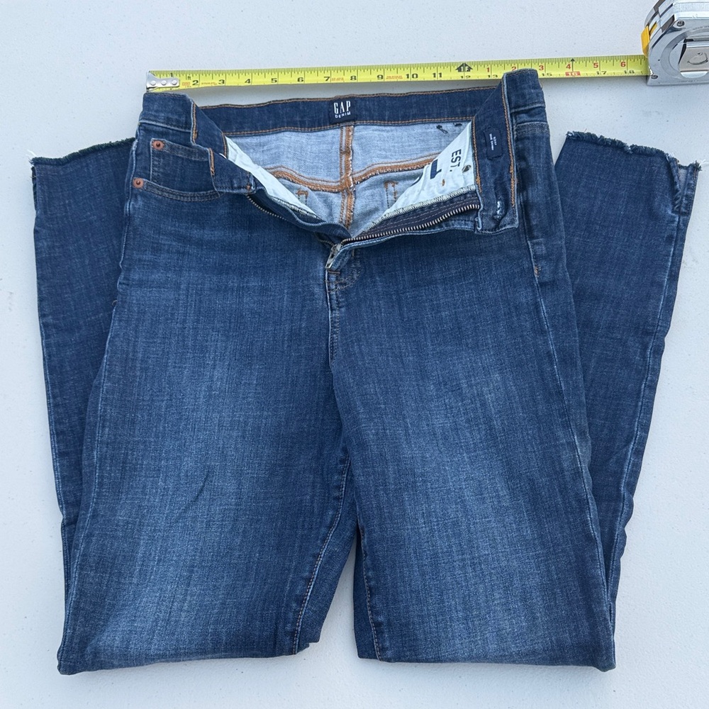 GAP Women's Dark Blue skinny Ankle Jeans